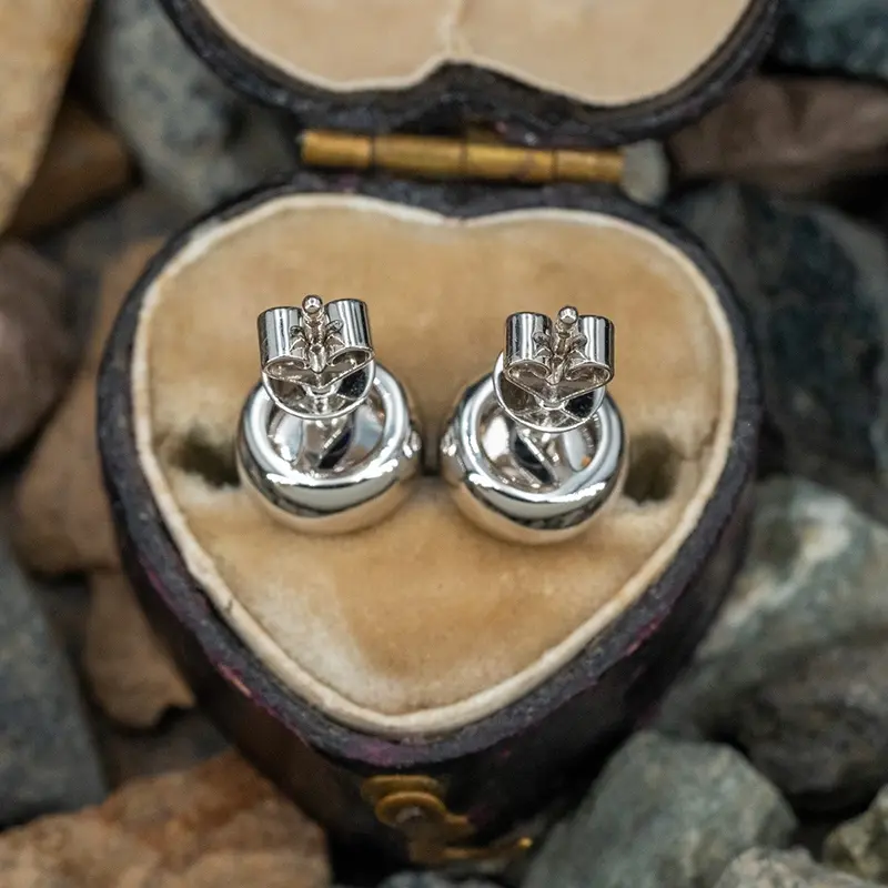 Huitan Dainty Bright Round Blue CZ Stud Earrings Lady Everyday Jewelry Fashion Versatile Silver Color Accessories for Engagement