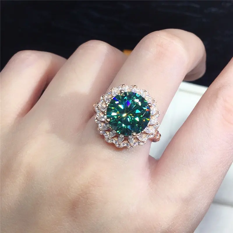 Huitan Big Round Green Cubic Zirconia Finger Ring for Women Brilliant Accessories Vintage Ring Retro Party Luxury Jewelry 2022