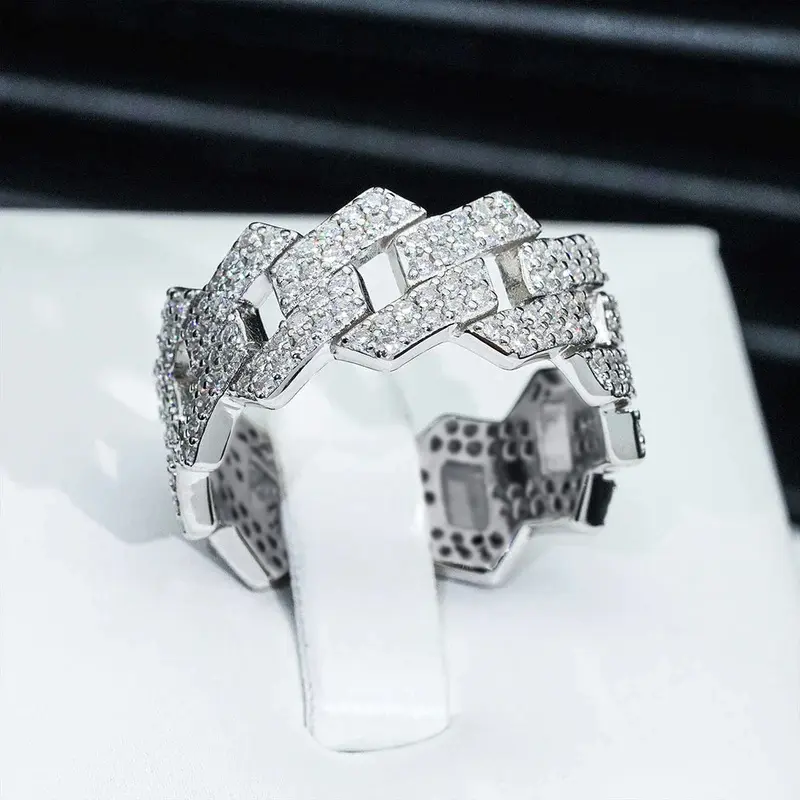 Huitan Gorgeous Trendy Chain Rings for Women Silver Color Micro Pave Zirconia Finger Jewelry Female Fashion Modern Accessories