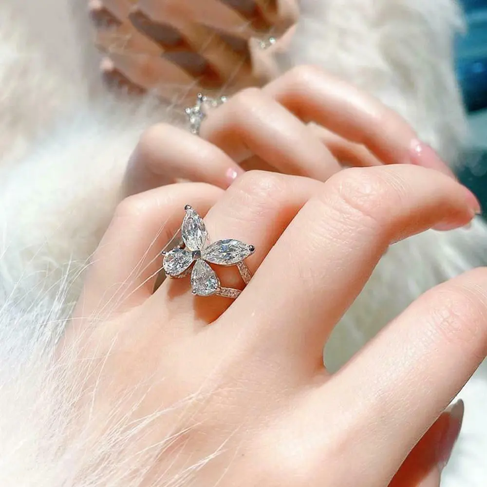 Huitan Romantic Butterfly Shaped Cubic Zirconia Rings for Women Good Quality Temperament Lady's Accessory Wedding Party Jewelry