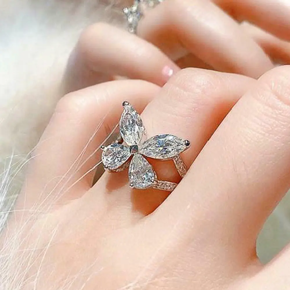Huitan Romantic Butterfly Shaped Cubic Zirconia Rings for Women Good Quality Temperament Lady's Accessory Wedding Party Jewelry
