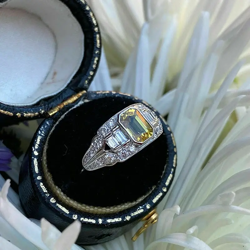 Huitan Gorgeous Geometric Yellow CZ Women Rings Temperament Elegant Lady's Accessories for Wedding Anniversary Party New Jewelry