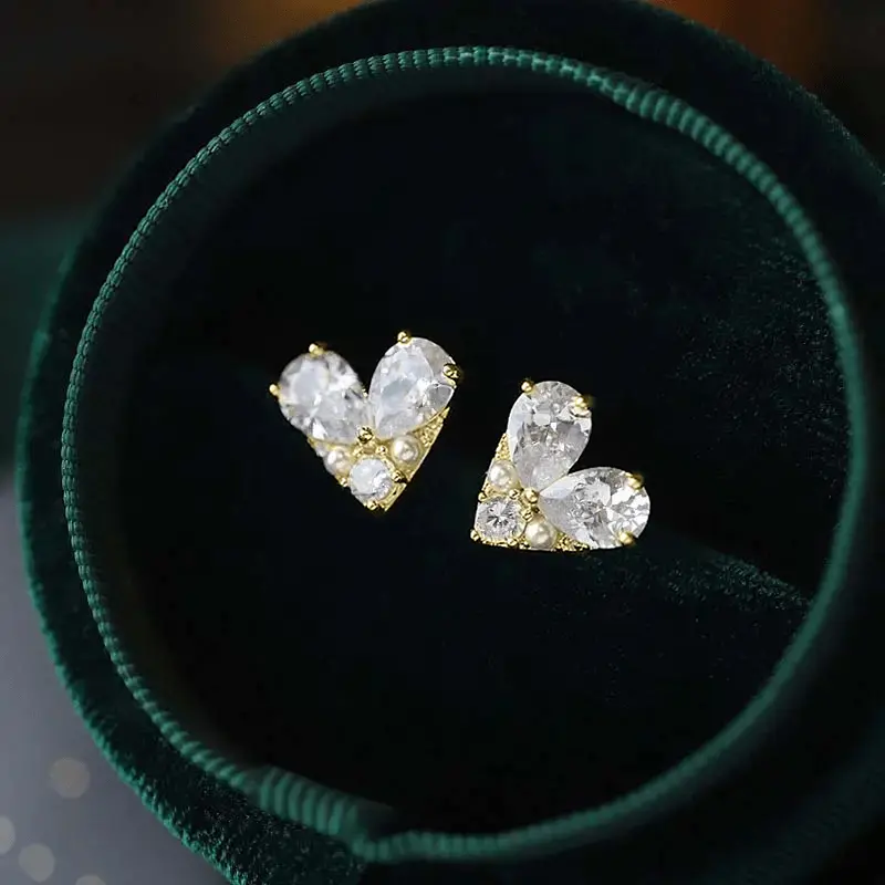 Huitan Exquisite Heart Stud Earrings with Cubic Zirconia Imitation Pearl Korean Fashion Girls Love Earrings Temperament Jewelry