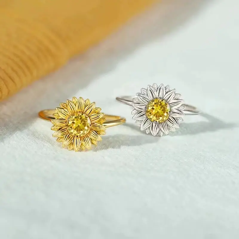Huitan Elegant Flower Rings for Women Bright Round Yellow Zirconia Accessories for Daily Life Aesthetic Wedding Band Jewelry