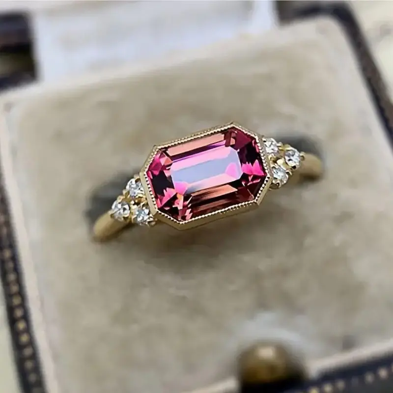 Huitan Red Cubic Zirconia Women Rings Temperament Wedding Party Anniversary Lady's Finger Accessories Gift New Trendy Jewelry