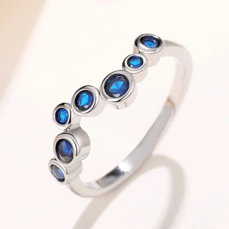 Huitan Elegant Blue Cubic Zirconia Thin Rings for Women Fancy Wedding Party Finger Accessories High Quality Silver Color Jewelry
