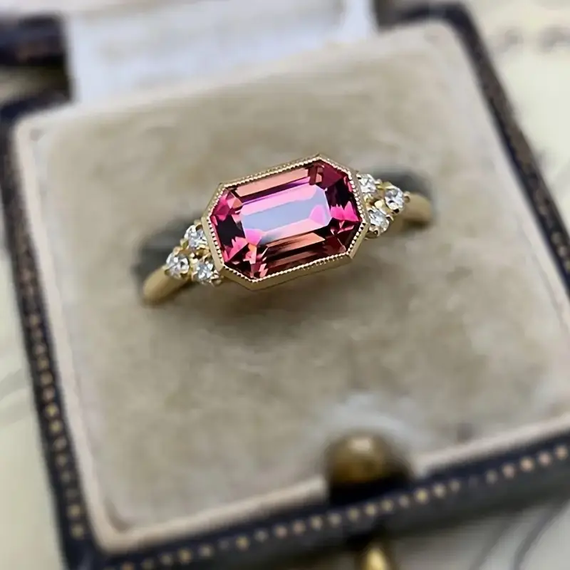 Huitan Red Cubic Zirconia Women Rings Temperament Wedding Party Anniversary Lady's Finger Accessories Gift New Trendy Jewelry