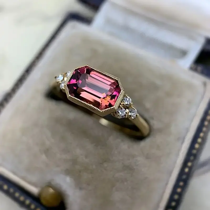 Huitan Red Cubic Zirconia Women Rings Temperament Wedding Party Anniversary Lady's Finger Accessories Gift New Trendy Jewelry
