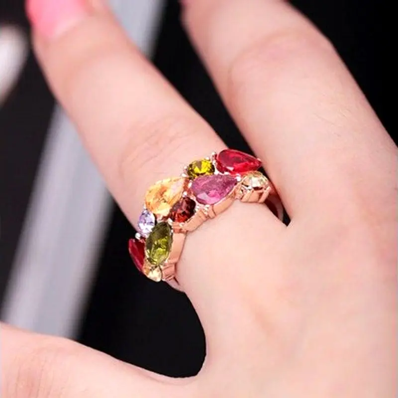 Huitan Colorful Aesthetic Ring Female Bright Zirconia Finger Jewelry for Engagement Ceremony Party Gorgeous Fancy Accessories
