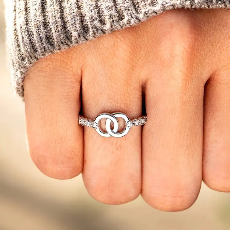 Huitan Delicate Silver Color Double Round Circle Linked Design Ring for Women Daily Party Wedding Trendy  Accessories Jewelry