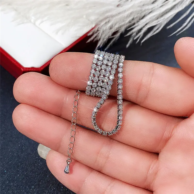 Huitan Luxury Cup Chain Necklace Silver Color/Gold Color Bling Bling CZ Wedding Necklace for Women Top Quality Versatile Jewelry