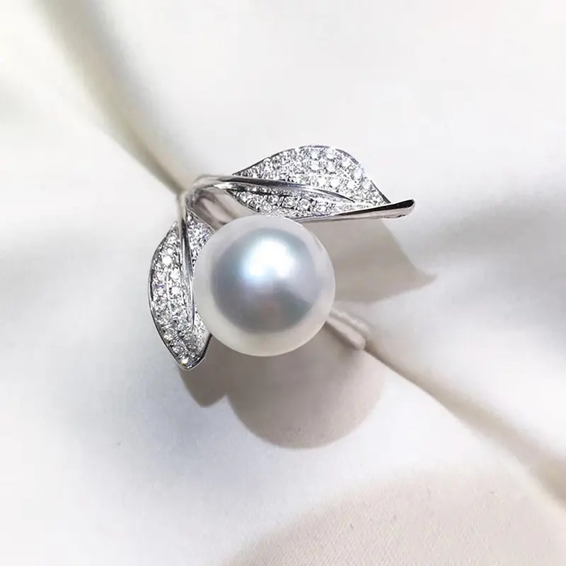 Huitan Newly Designed Imitation Pearl Leaf Rings for Women Silver Color Fashionable Female Rings Wedding Party Sweet Jewelry