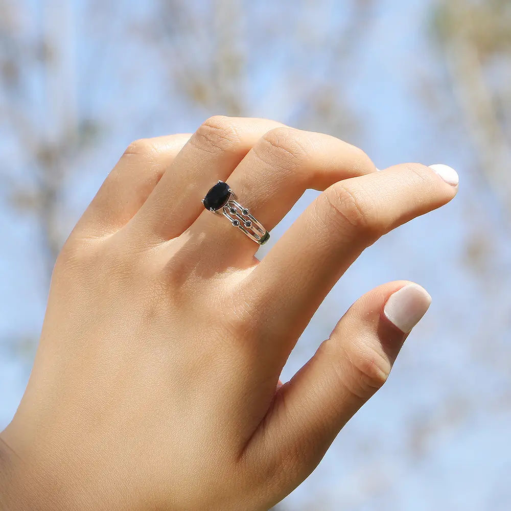 Huitan Black Stone Women Ring Fashion Three Rows for Dancing Party Accessories Match Black Dress Girl Gift Wholesale Lots&Bulk