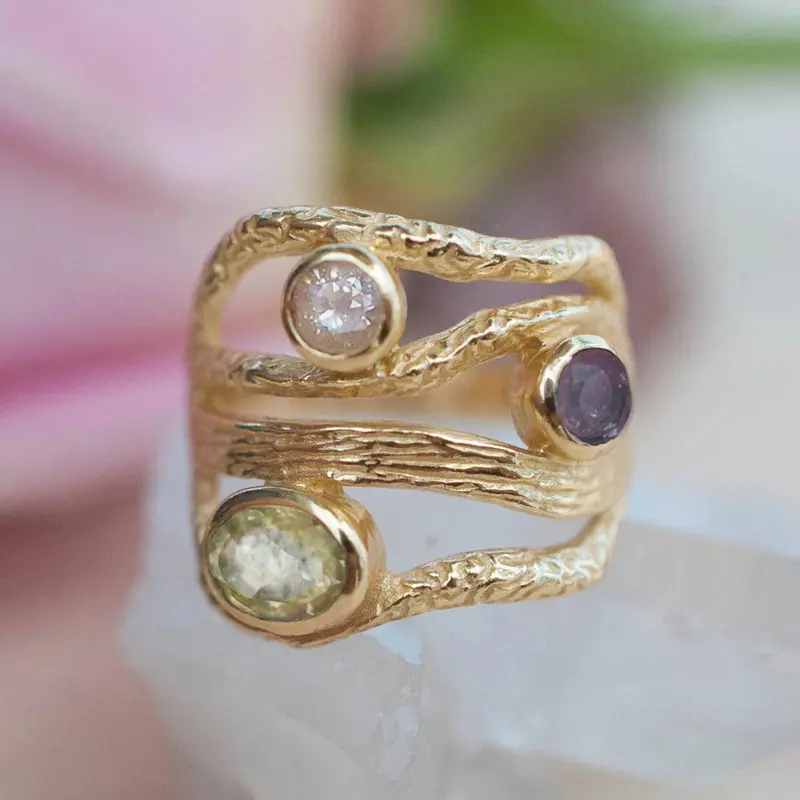 Huitan Special-interested Gold Color Rings with Geometric Colored Stone Newly Designed Women Finger Rings for Party Chic Jewelry