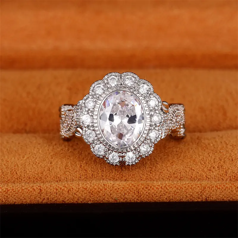 Huitan Elegant Lady's Wedding Rings with Oval Cubic Zirconia Aesthetic Pattern Design Band Engagement Party Women Trendy Jewelry