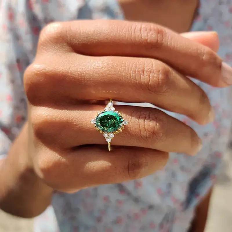 Huitan Temperament Elegant Women Rings with Green Cubic Zirconia Wedding Engagement Anniversary Party Graceful Lady Jewelry Gift