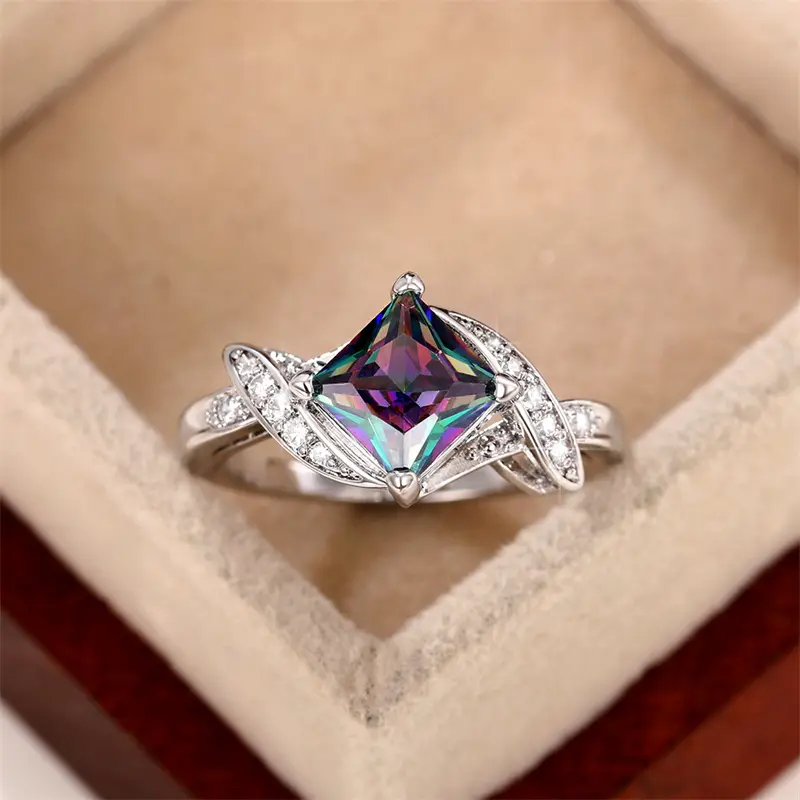 Huitan Special-interested Multicolored Cubic Zirconia Rings for Women Fashion Design Luxury Female Finger-rings Party Jewelry