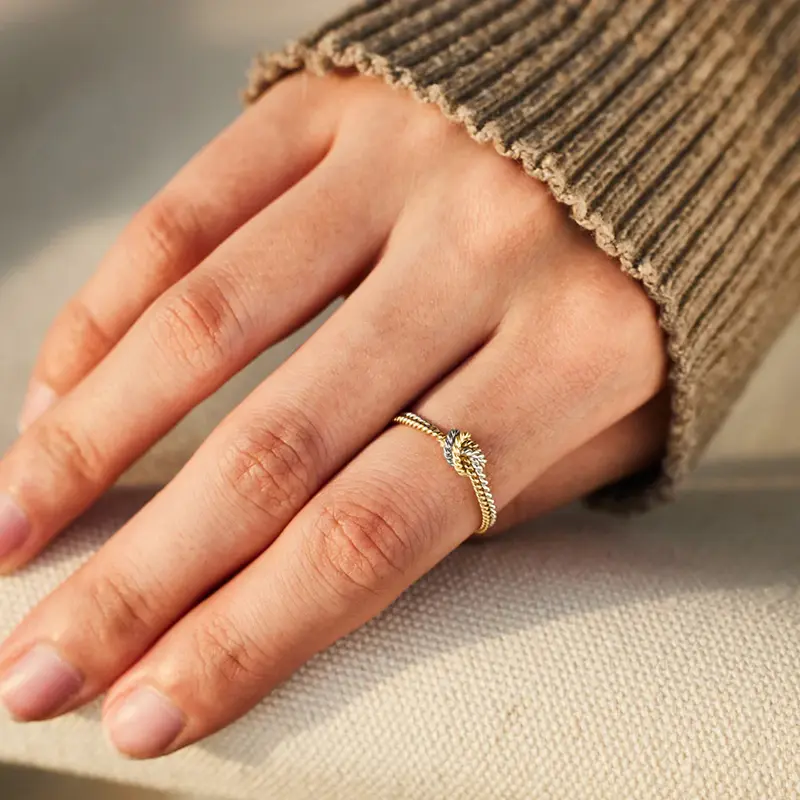 Huitan Two Tone Metal Knot Ring Statement Finger Accessories for Women Modern Fashion Design Female Rings Party Creative Jewelry