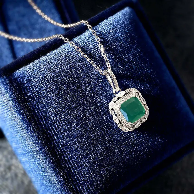 Huitan Noble Lady's Necklace with Square Green CZ Temperament Elegant Pendant Necklace for Women Anniversary Party Trend Jewelry