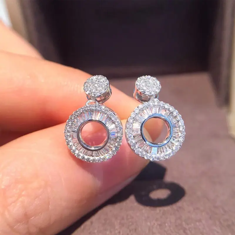 Huitan Luxury Fashion Dangle Earrings for Women Full Bling Bling White CZ Stone Simple Stylish Girls Earrings Party Jewelry Gift