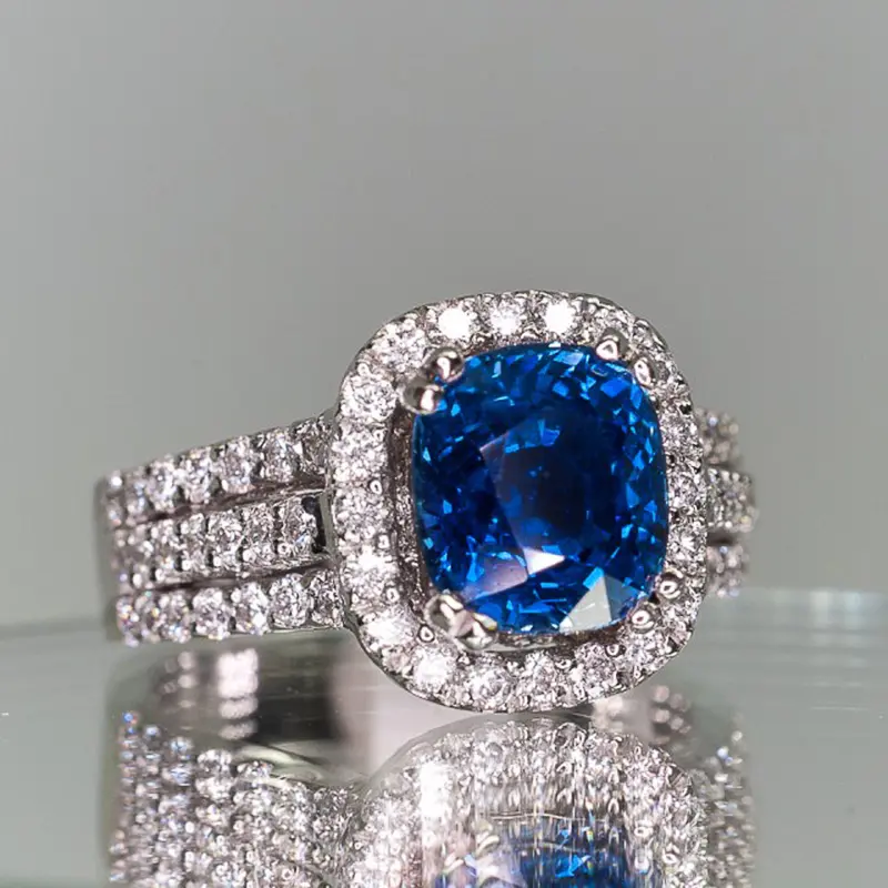 Huitan Gorgeous Blue Cubic Zircona Women Wedding Rings Temperament Elegant Lady's Party Finger Ring Brilliant Fashion Jewelry