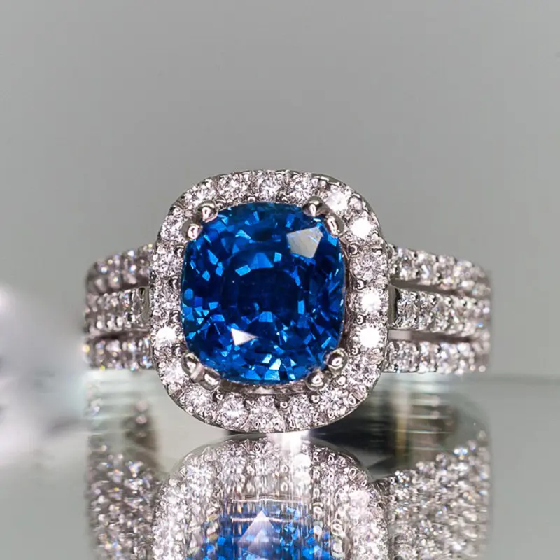 Huitan Gorgeous Blue Cubic Zircona Women Wedding Rings Temperament Elegant Lady's Party Finger Ring Brilliant Fashion Jewelry
