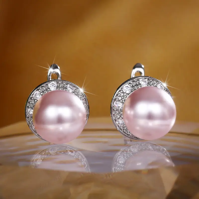 Huitan Luxury Silver Color Imitation Pearl Women's Earrings Elegant Accessories Daily Wear Stud Earrings Fashion Wedding Jewelry