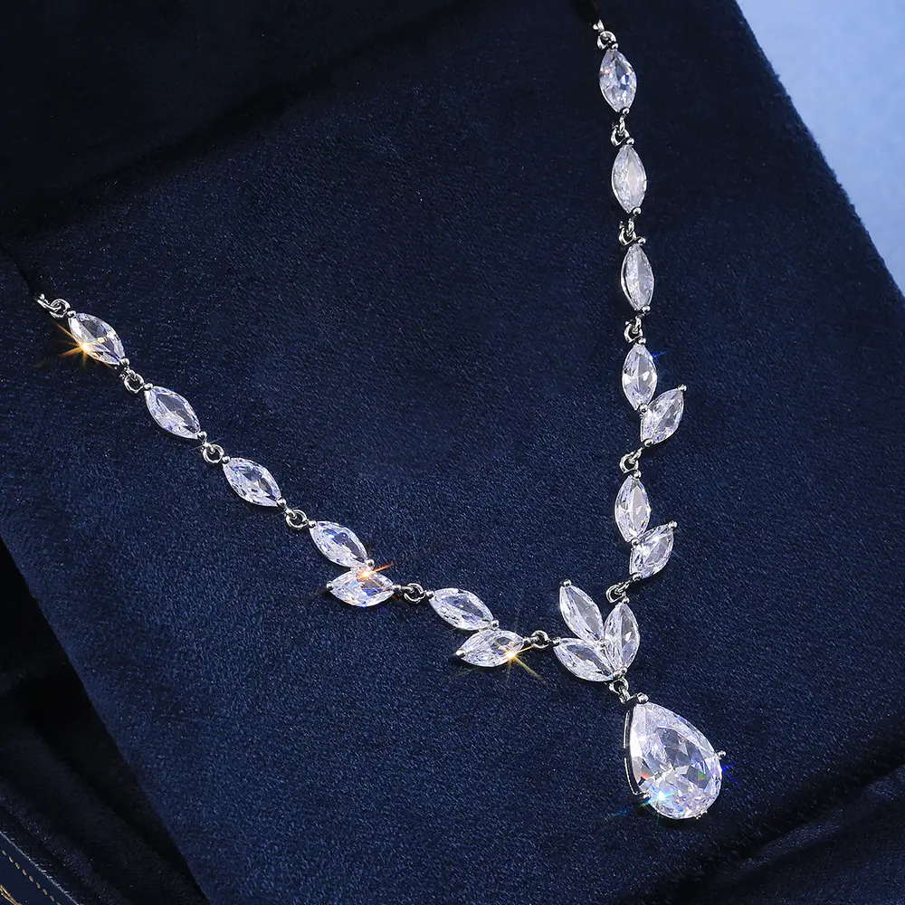 Huitan Classic Gorgeous Water Drop CZ Pendant Women Necklace Full Bling Iced Out Wedding Wife Necklace Best Anniversary Presents