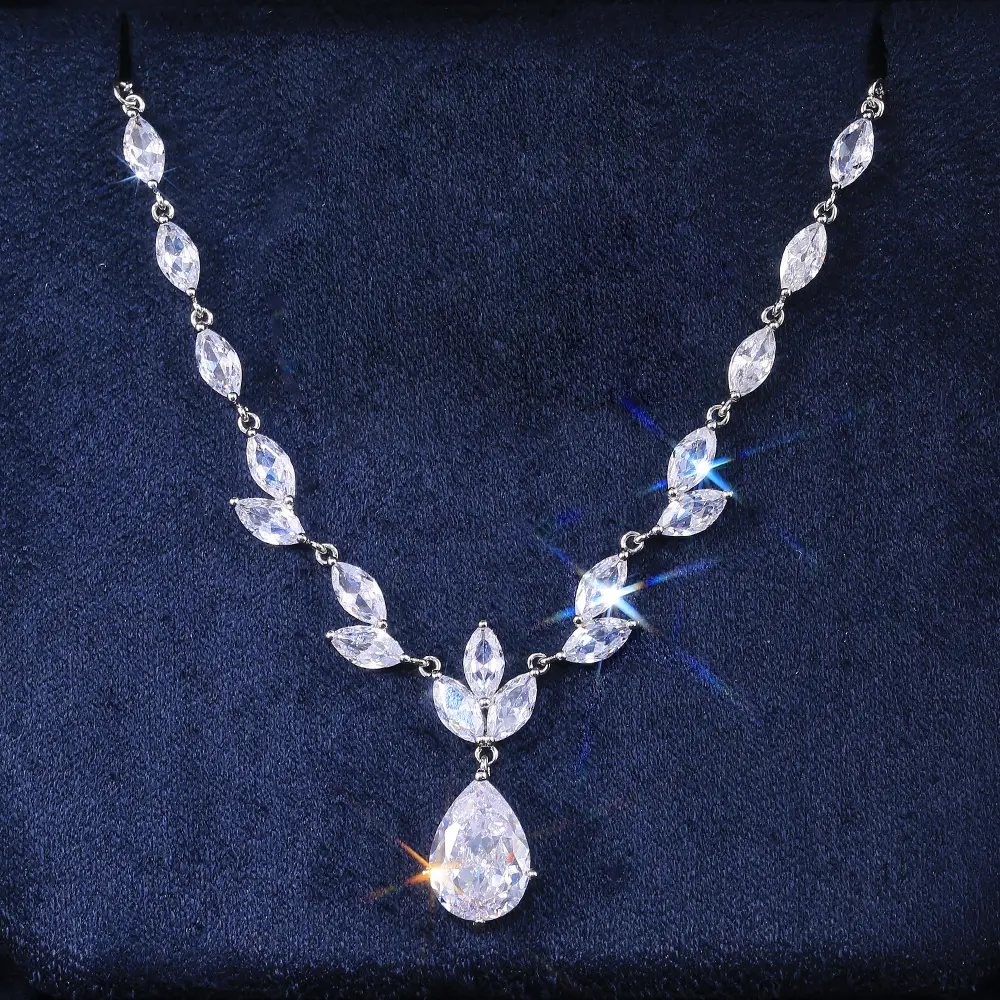 Huitan Classic Gorgeous Water Drop CZ Pendant Women Necklace Full Bling Iced Out Wedding Wife Necklace Best Anniversary Presents