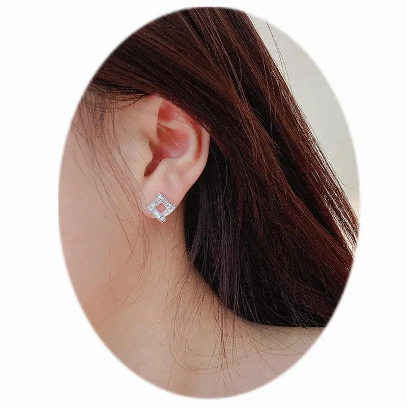 Huitan Square Stud Earrings Women Full Bling Iced Out CZ Crystal Ear Stud Earrings Statement Accessories Modern Fashion Jewelry