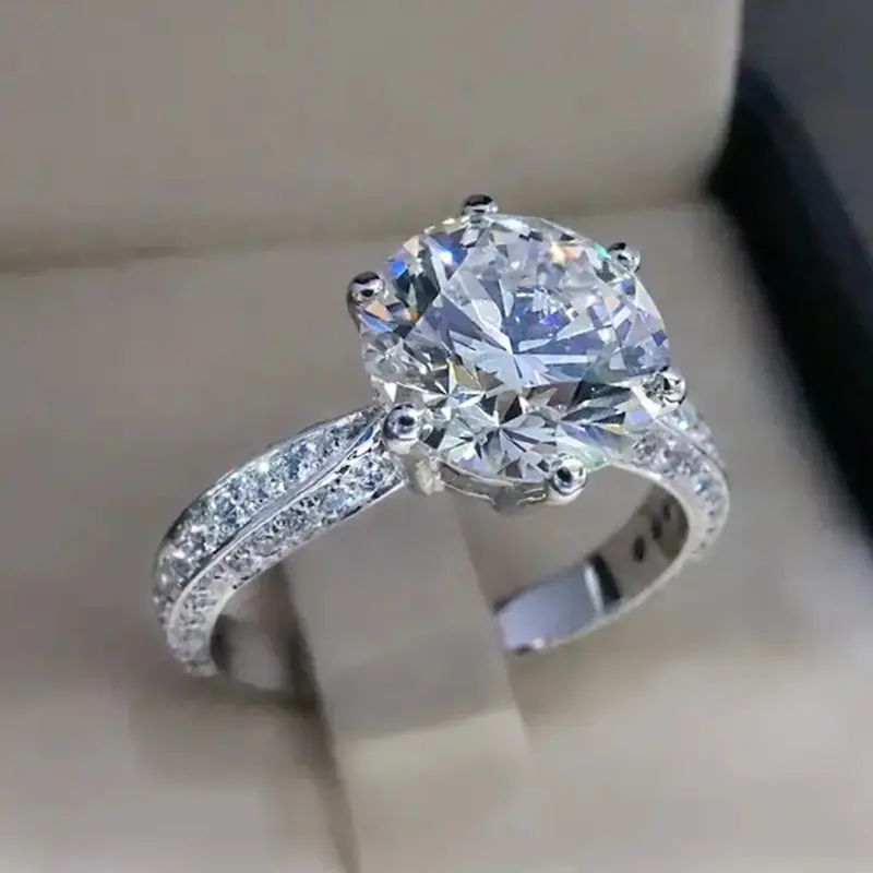 Huitan Classic 6 Claws Cubic Zirconia Rings for Women Brilliant CZ Stone Timeless Style Wedding Engagement Band Jewelry Hot Sale