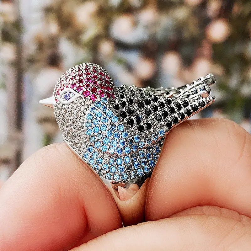 Huitan Hyperbole Bird Finger Ring Female for Cocktail Party Colorful Cubic Zirconia Bling Bling Animal Accessories Chic Jewelry