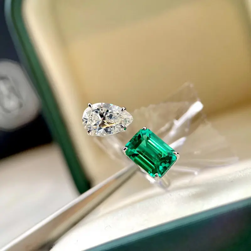 Huitan Luxury Trendy Green/White CZ Opening Rings for Women Temperament Female Finger Accessories Anniversary Party Jewelry New