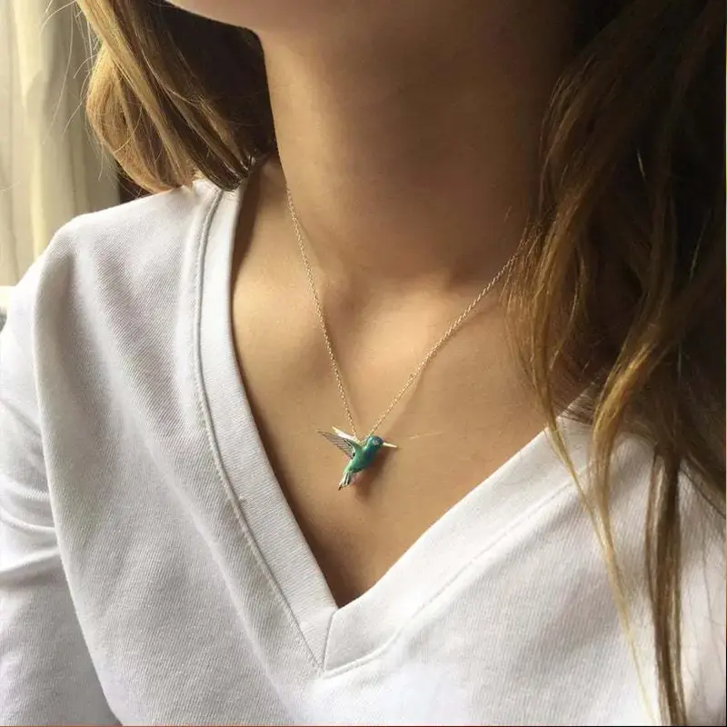 Huitan Blue Green Enamel Bird Necklace for Women Silver Color Gold Plated Cute Bird Pendant Necklace Gift Unique Wedding Jewelry