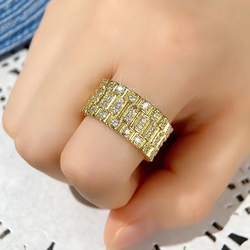 Huitan New Couple Wedding Rings for Women/Man Gold Color with Dazzling CZ Stone Simple Fashion Design Anniversary Party Jewelry