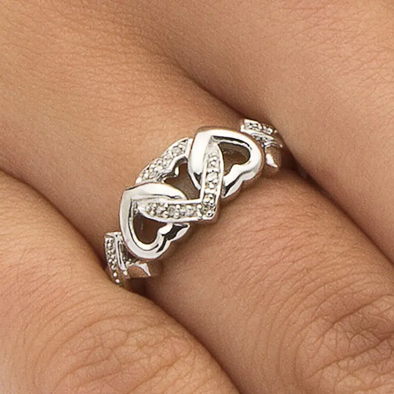Huitan Graceful Love Heart Finger Ring Female Fashion Engagement Accessories with Bright Zirconia Silver Color Promise Jewelry