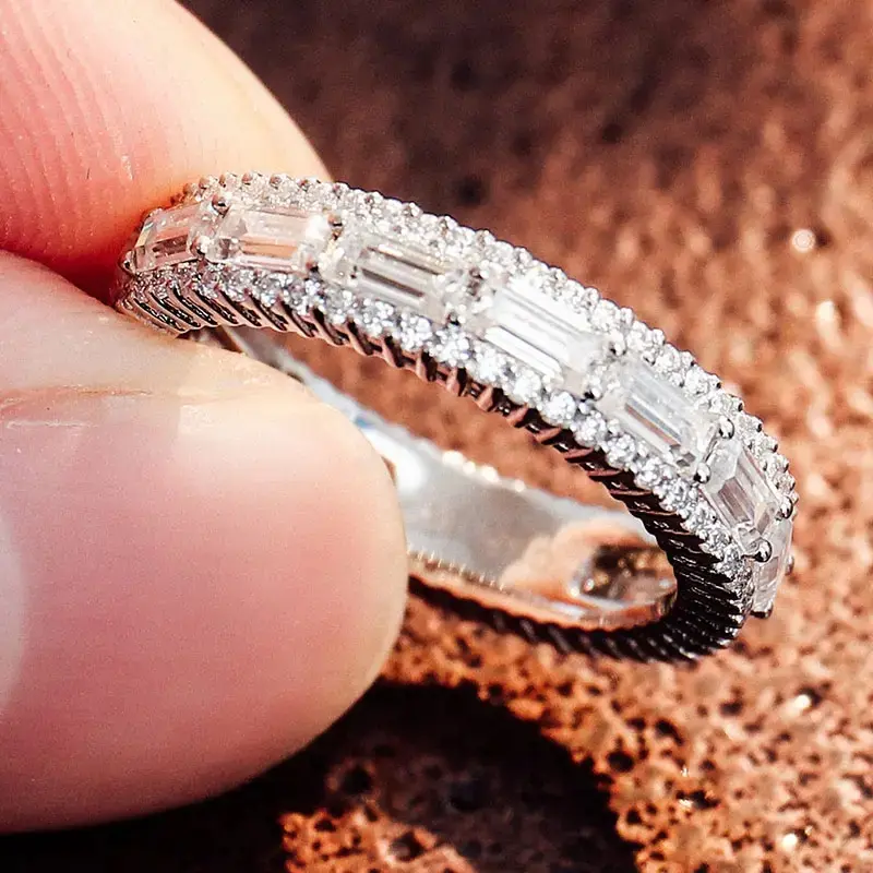 Huitan Women Promise Rings Full with Geometric Cubic Zirconia Luxury Silver Color Wedding Band Accessories Trendy Female Jewelry