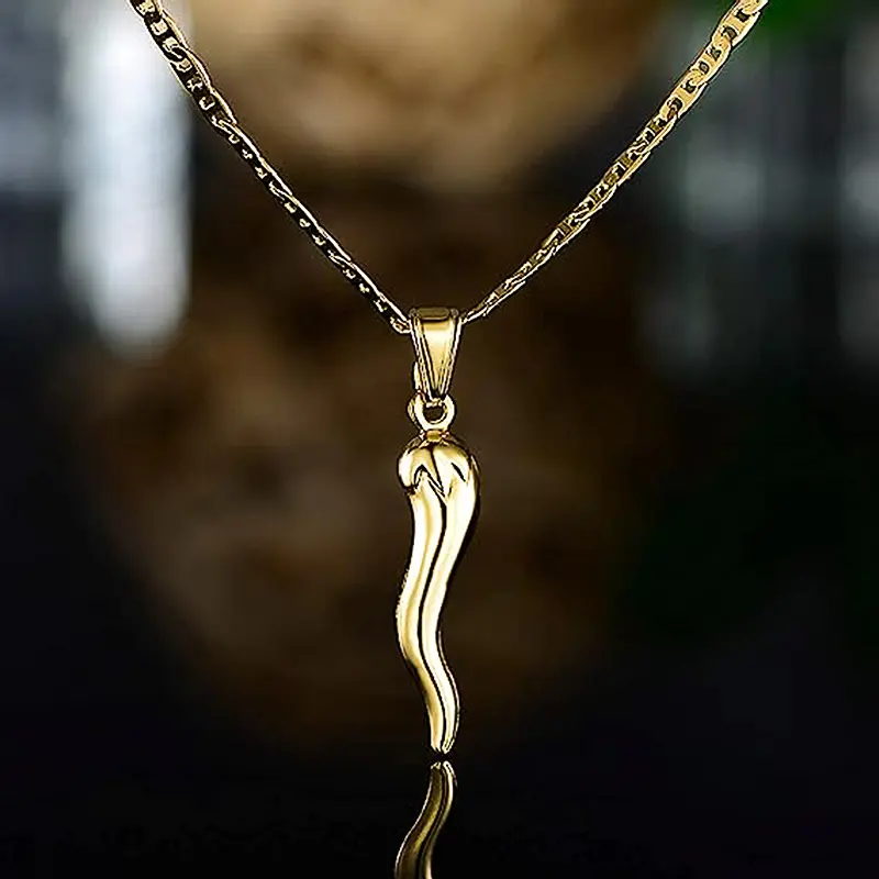 Huitan Metal Pepper Pendant Necklace New Trendy Accessories for Women Fancy Pig Nose Chain Necklace Daily Wear Statement Jewelry