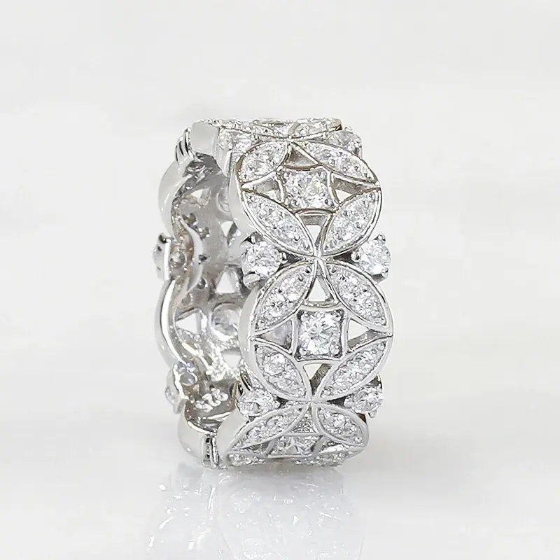 Huitan Hollowed-out Flower Wide Women’s Rings Exquisite Shiny Cubic Zirconia Finger Accessories Trendy Wedding Bridal Jewelry