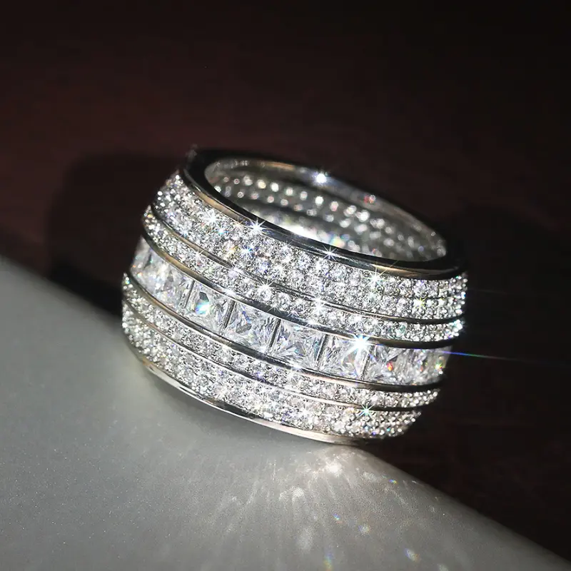 Huitan Luxury Fully Inlaid Zirconia Ring Fashion Female Silver Color Wedding Band Gorgeous Shinning Finger Accessories for Party