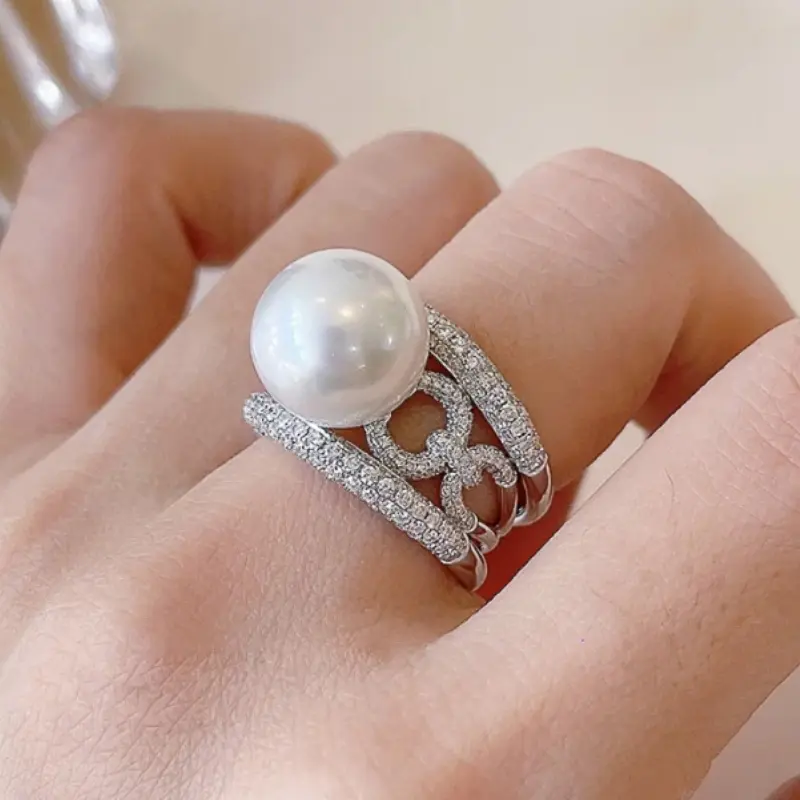 Huitan Gorgeous Delicate Jewelry Ring Women Luxury Bridal Simulated Pearl Wedding Band Silver Color Bright Zirconia Accessories