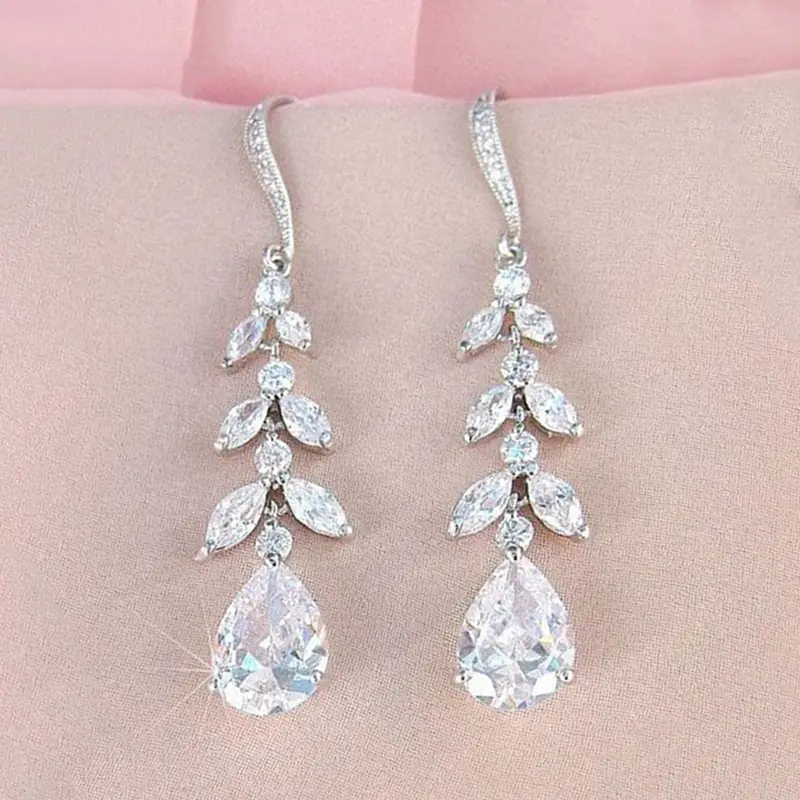 Huitan Fashion Drop Earrings for Women Brilliant AAA Cubic Zirconia Romantic Lady's Earrings Party Fancy Gift Jewelry Wholesale