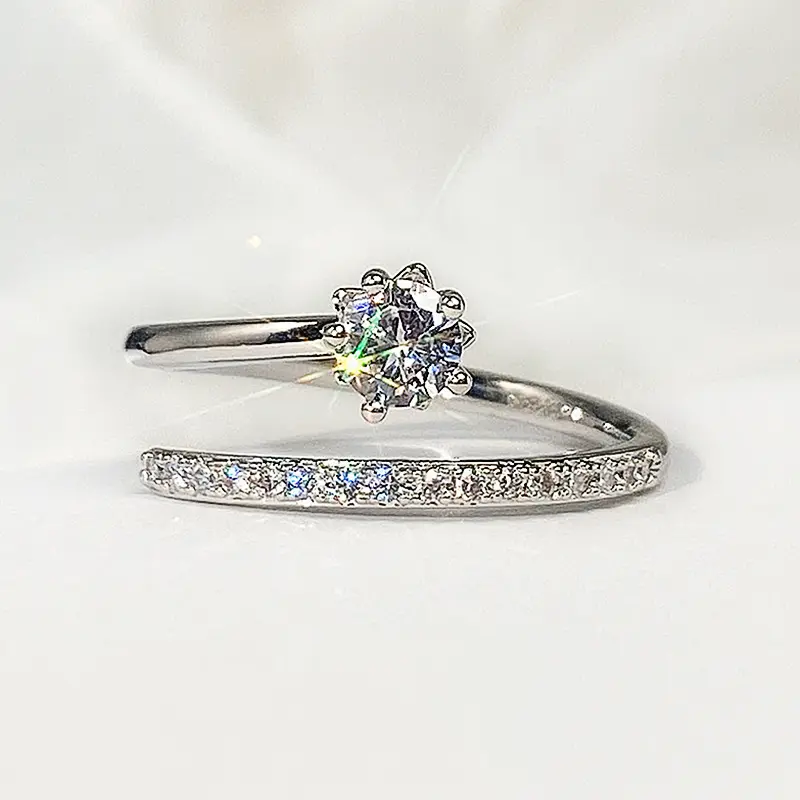 Huitan Delicate Silver Color Opening Circle Rings for Women Inlaid Dazzling Crystal Cubic Zirconia Daily Wear Statement Jewelry