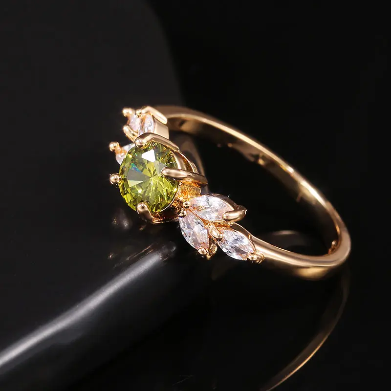 Huitan Korean Fresh Women Finger-rings Olive Green CZ Stone Stylish Female Dance Party Fancy Accessories Statement Jewelry Gift