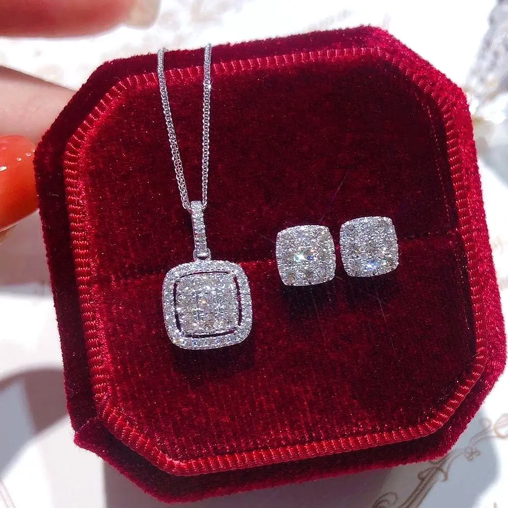 Huitan Exquisite Square Shaped Pendant Necklace with Dazzling CZ Fashion Wedding Neck Accessories Silver Color Jewelry for Women