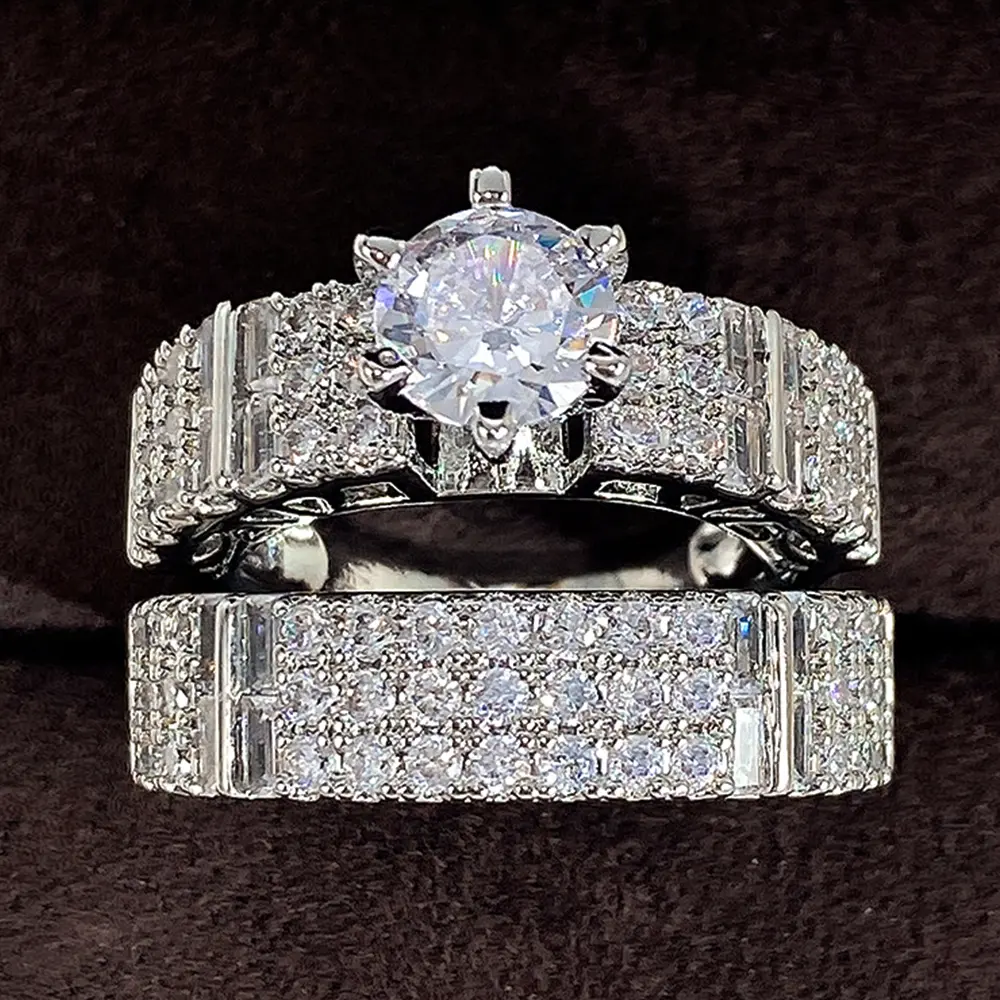 Huitan 2022 Trendy Wedding Rings for Women New Fashion Design 2Pcs AAA Cubic Zirconia Rings Engagement Bands Party Sets Jewelry