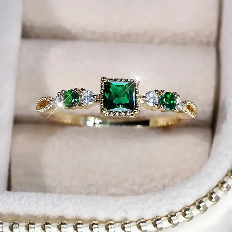 Huitan Aesthetic Square Green Cubic Zirconia Rings for Women Gold Color Simple Stylish Female Rings Charm Wedding Jewelry Gift