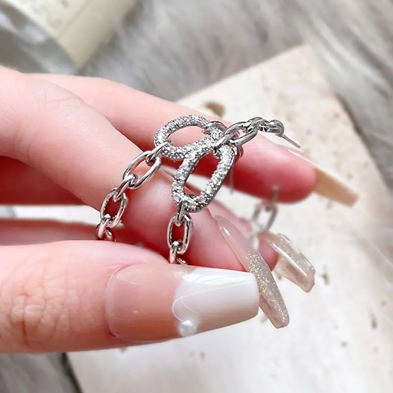 Huitan New Arrival Fashion Hoop Earrings Lady Silver Color Bright Zirconia Accessories for Women Stylish Jewelry Drop Shipping