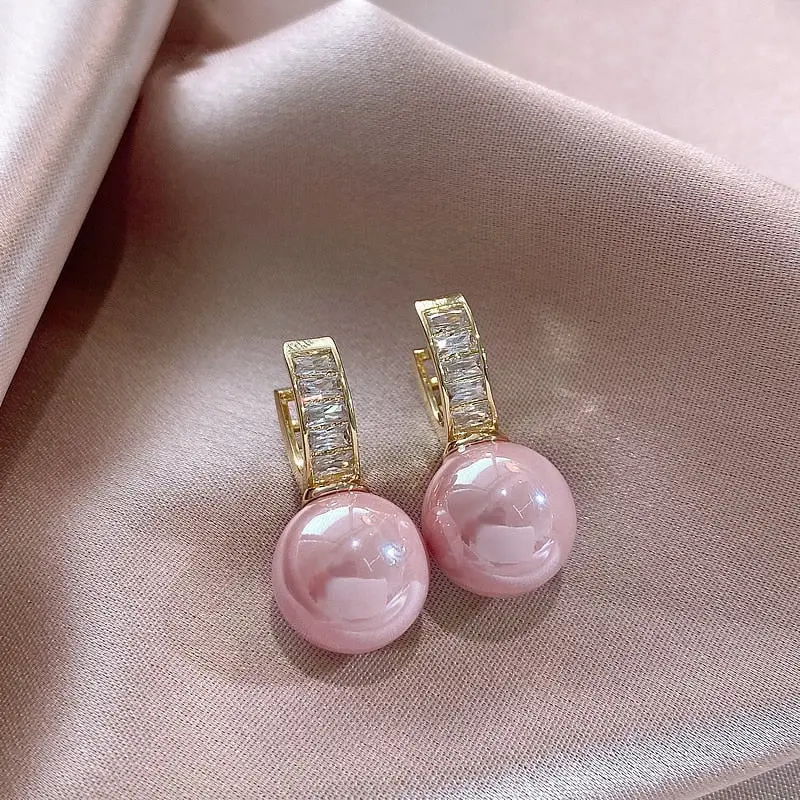 Huitan Fashion Simulated Pearl Earrings Beige Pink Colors for Women Gold Color Luxury Paved CZ Sparkling Female Ear Jewelry Hot