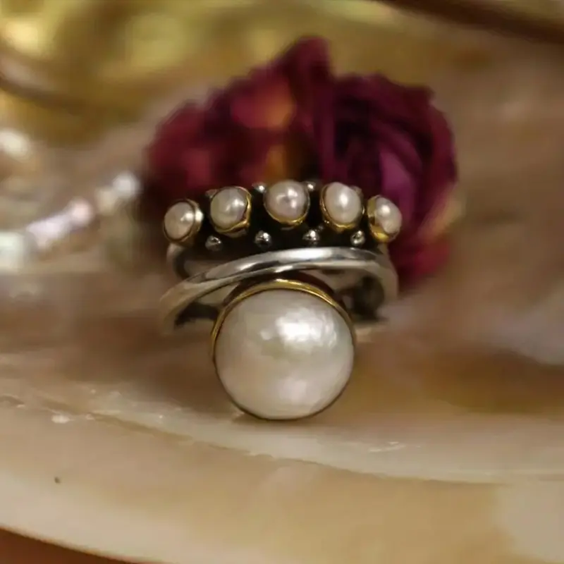 Huitan Two-tone Simulated Pearl Female Rings 2024 Newly Designed Trend Women Accessories Personality Party Jewelry Drop Shipping